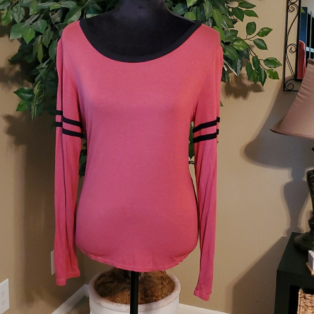 Scarlet/Red long sleeve